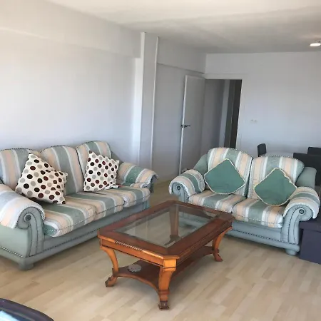 Homely Brisas Del Mar アパート トレビエハ